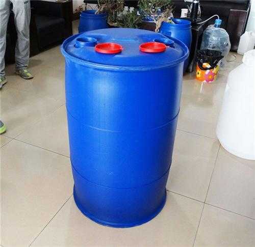 塑料制品(图)        塑料桶的加工方法,pe可用很宽的不同加工法制造